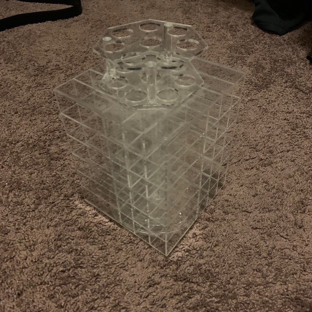 Lipstick carousel/holder - 80 piece holder